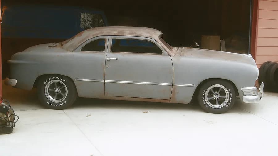Mikes CarCreations garage photo